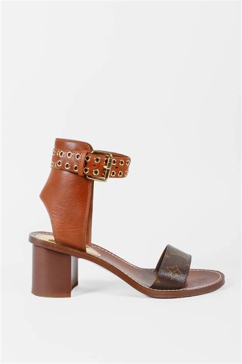 louis vuitton sandalen dames|louis vuitton passenger sandals.